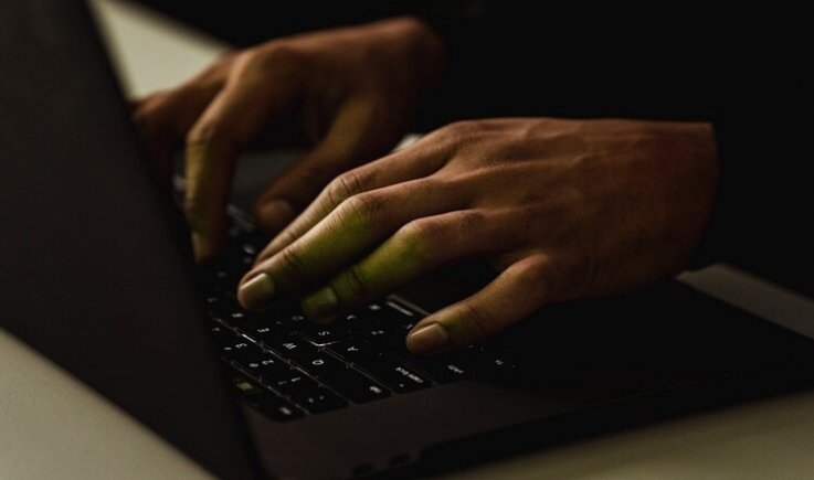 كيف نميّز المواقع الخطرة على الإنترنت؟